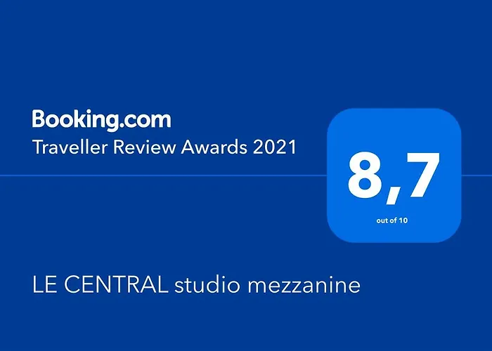 Le Central Studio Mezzanine
